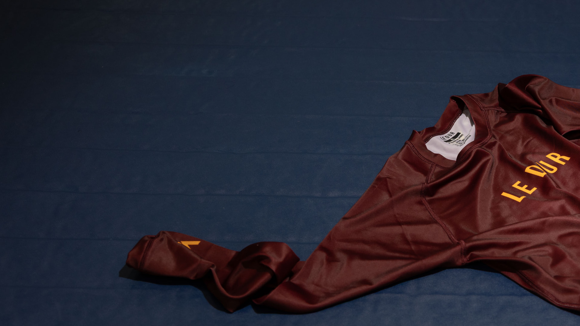 Used LE DUR rash guard on the mat after training